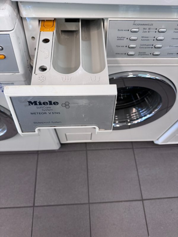 Miele Wasmachine - V5745 - 1450TPM - 6KG - A  - Refurbished - Afbeelding 3