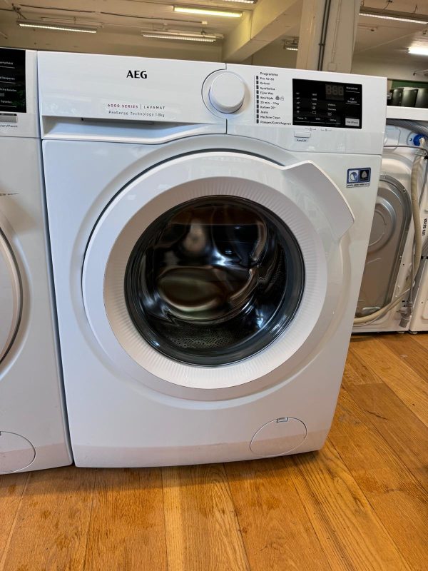 AEG 6000 Series - L6FB86IW - 1600 TPM -  8KG - A - Refurbished