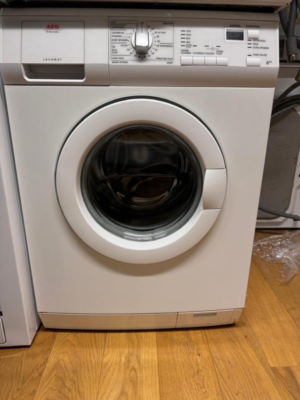 AEG Lavamat Wasmachine 1400TPM 6KG C L64641 Refurbished - Afbeelding 2
